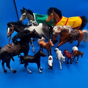 Vintage‎ Toy Horses Lot Unimax Applosa Funrise Arabian Plastic Figures